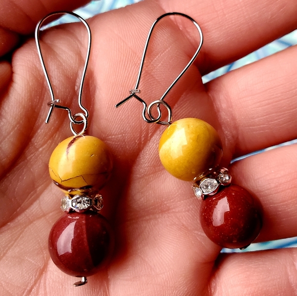 New Mookaite Jasper Round Ball & Rhinestone Earrings. - Picture 8 of 12